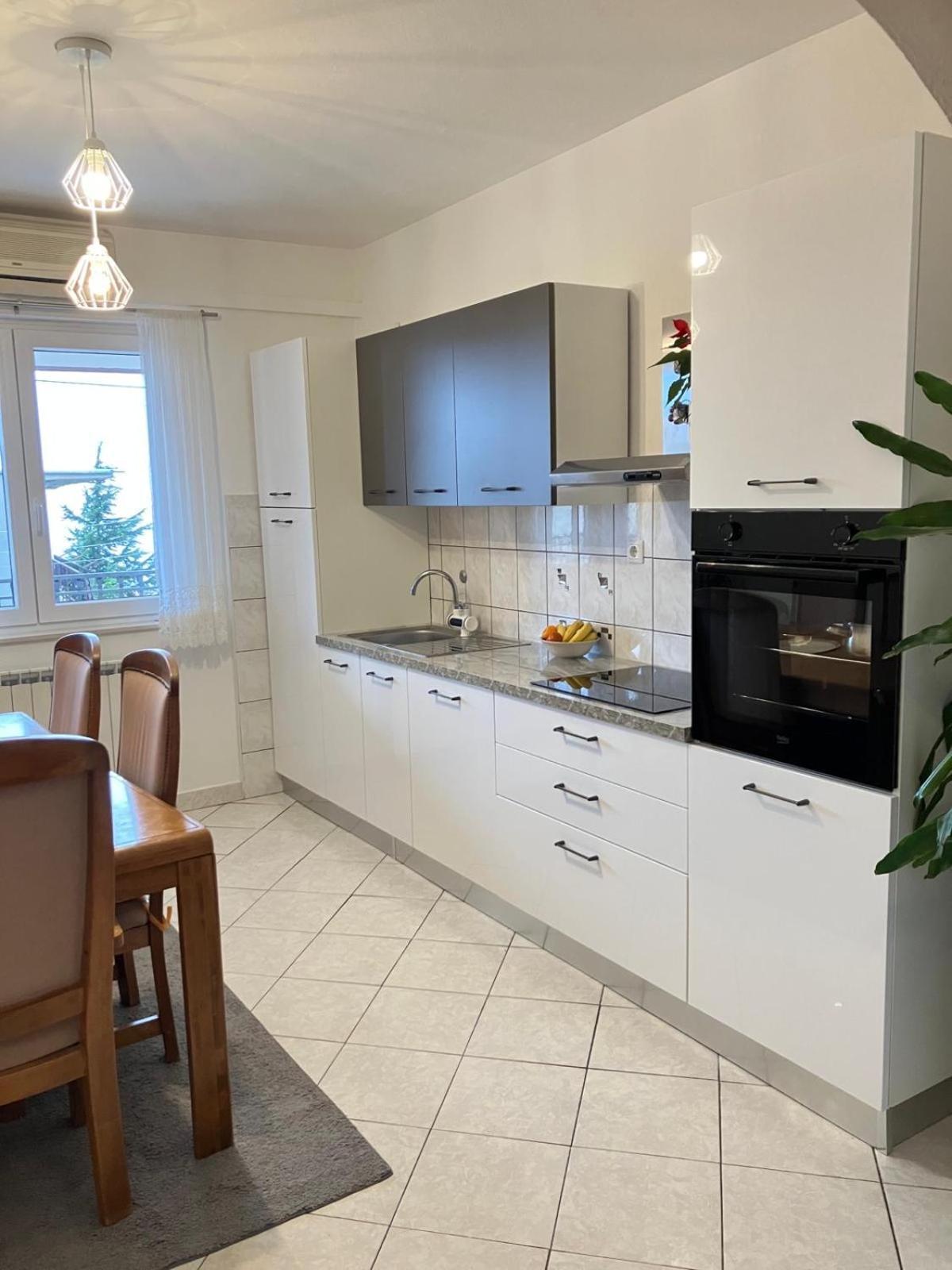 Apartment *Biba* 두기라트 외부 사진